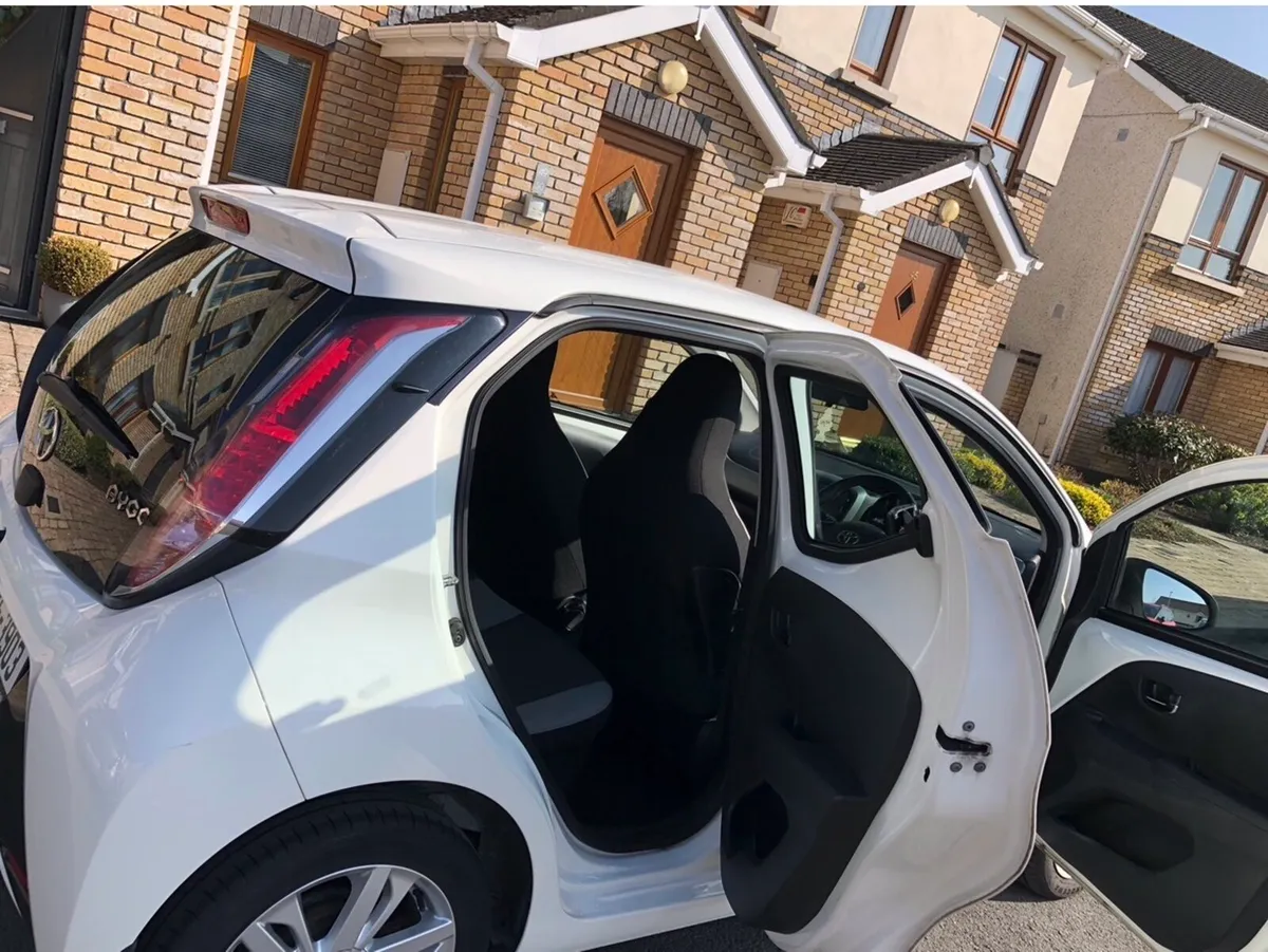 Toyota Aygo - Automatic - Image 3