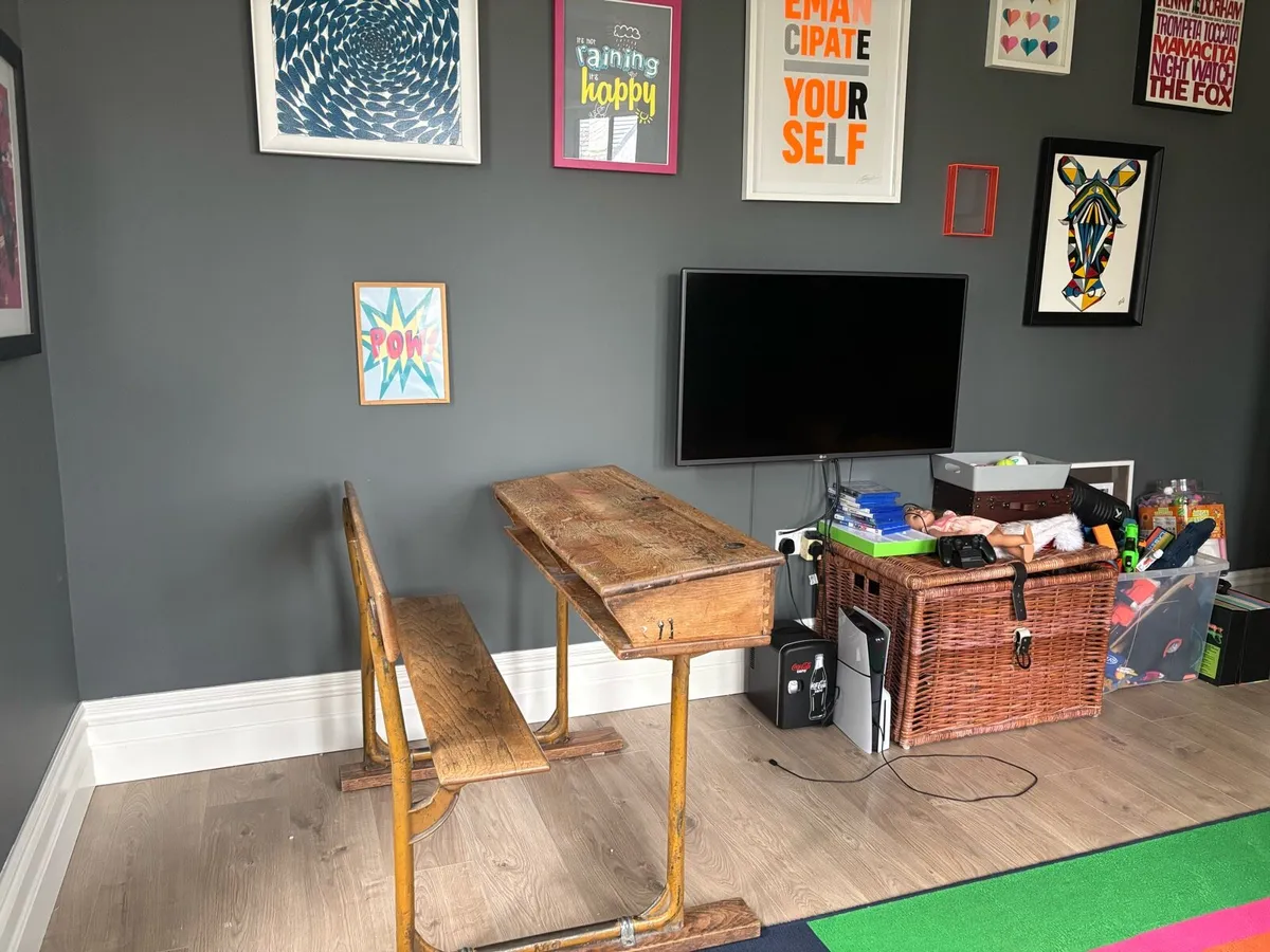 Vintage school desk - Image 3