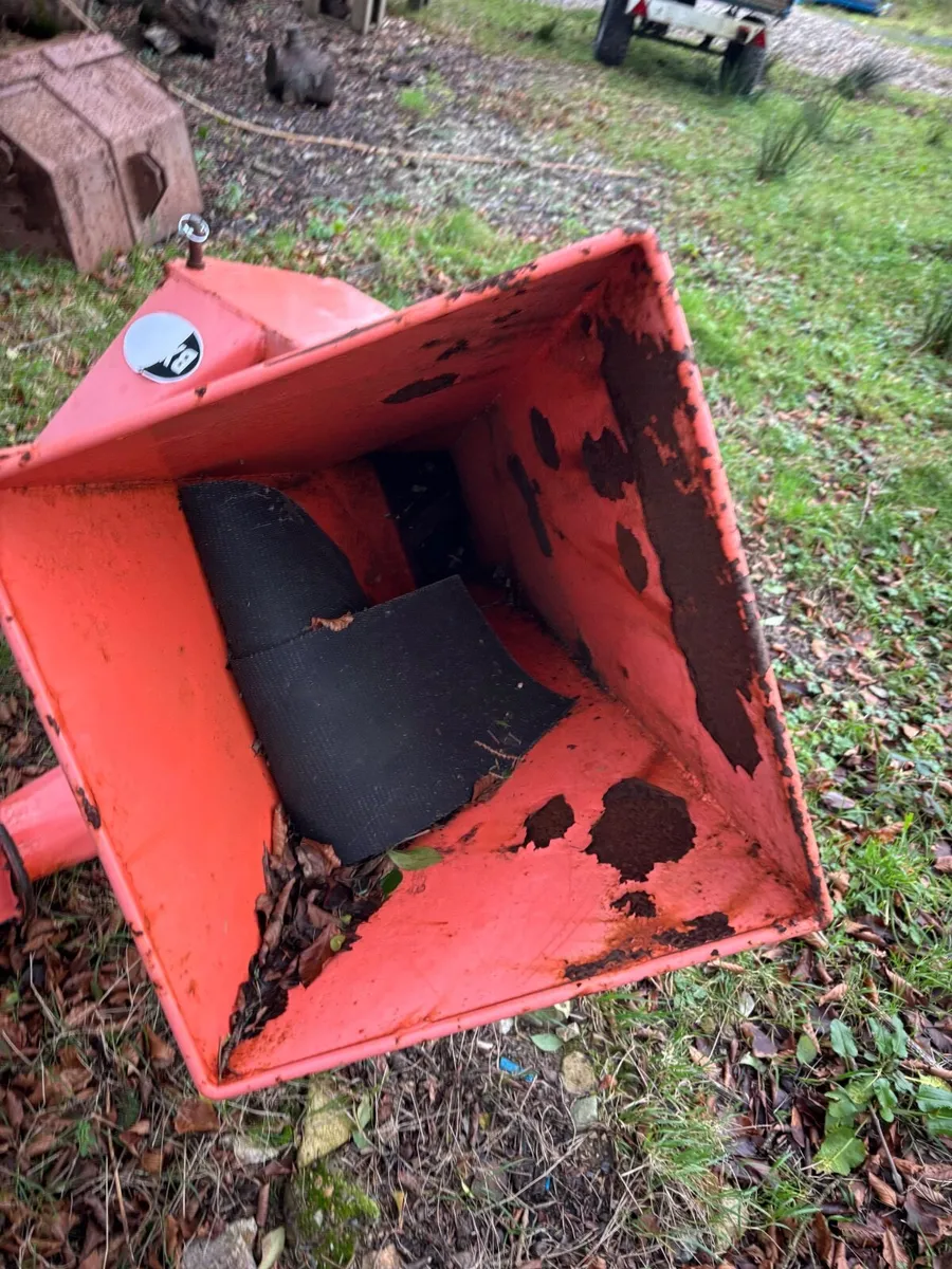 Wood chipper - Image 2