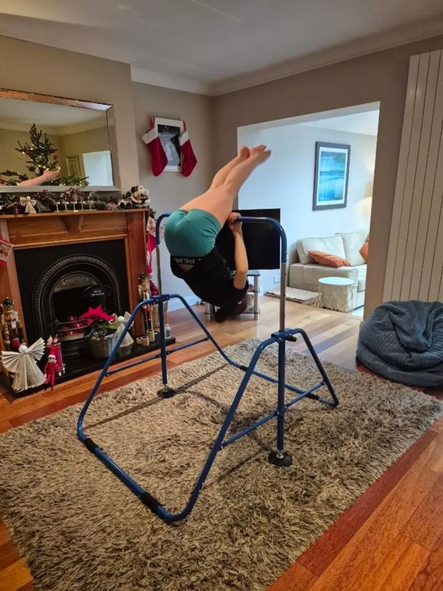 I Love Gymnastics Essential Bar - Image 1