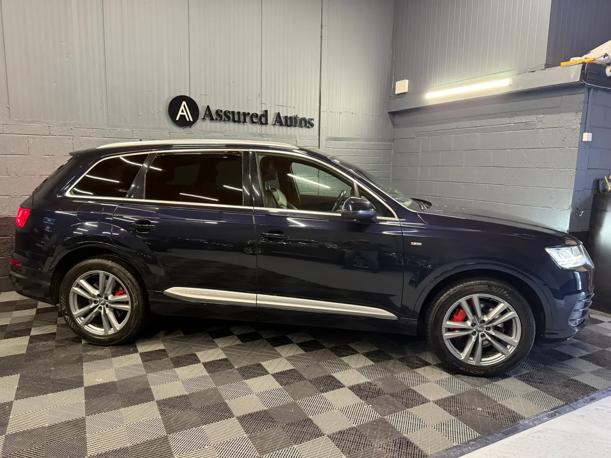 171 Audi Q7 3Ltr TDi SLine Quattro 272Bhp *Extras* - Image 2