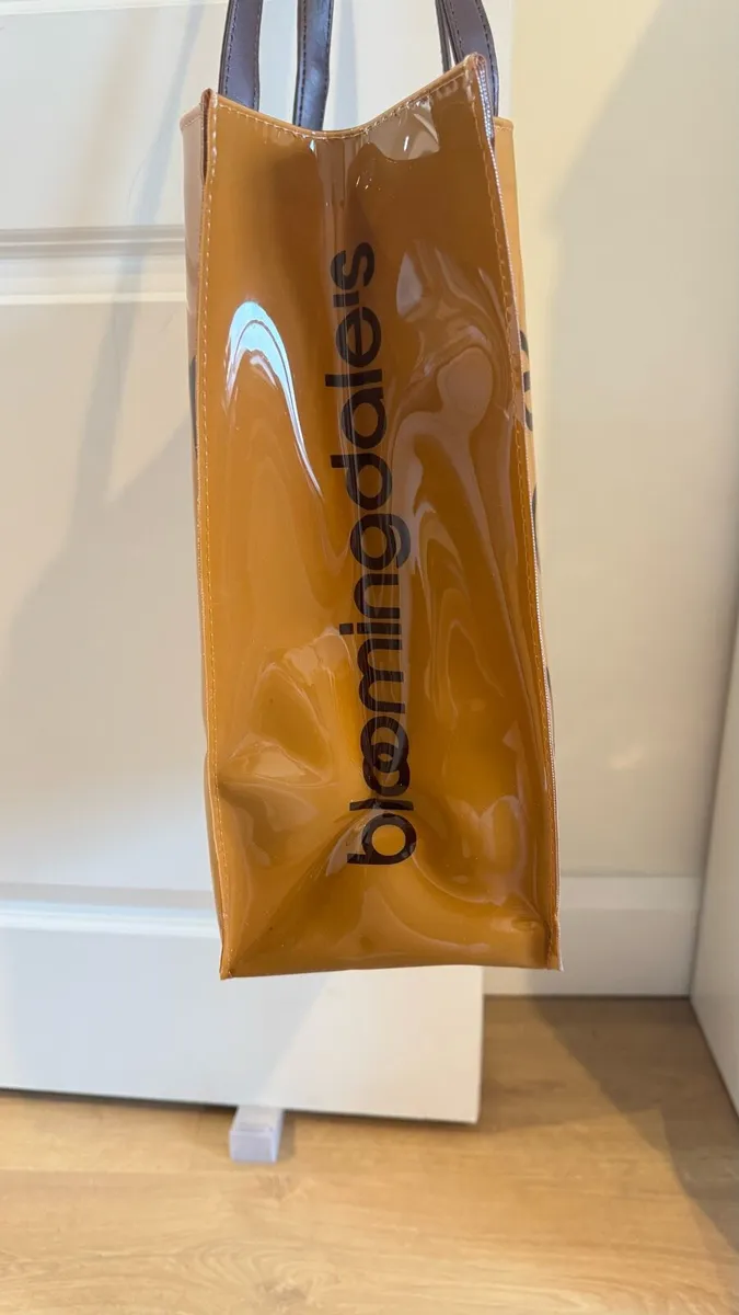 Bloomingdales medium brown bag - Image 3