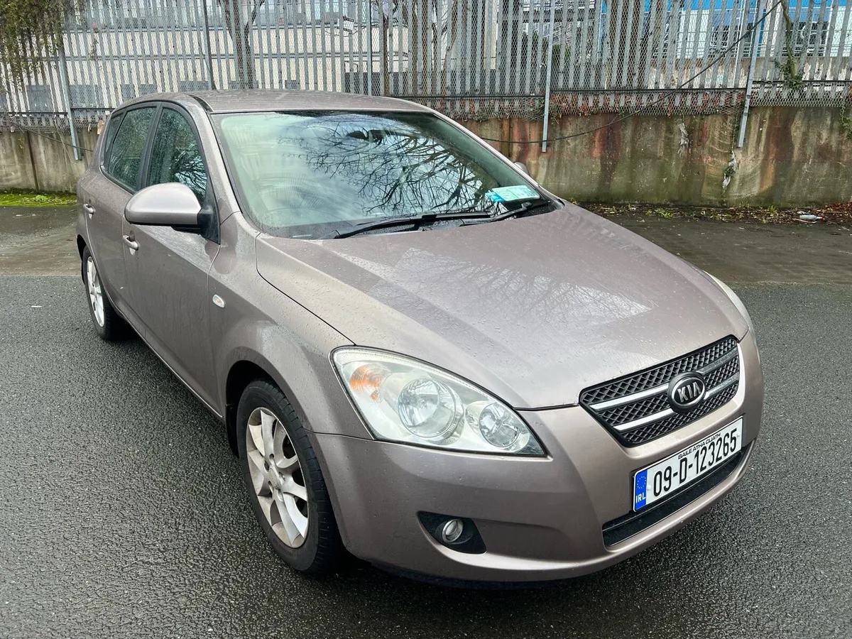 Kia Ceed 1.6 CRDI NCT 12/26 TAX 08/26 low miles - Image 1