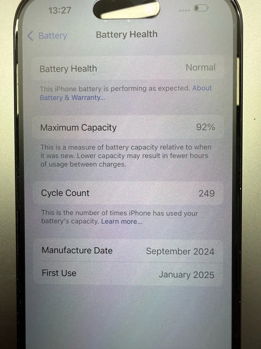 🎄iPhone 15 128GB , 11 months Old - Image 4