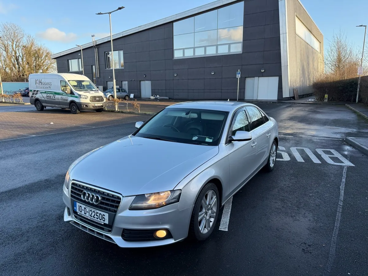 AUDI A4 2.0 TDI 2010 TECHNIK NCTD - Image 1