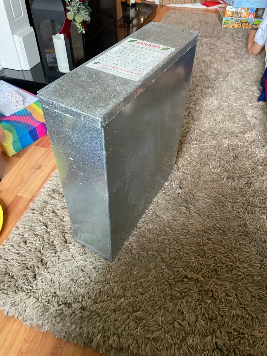 Ash bucket - brand new and never used - Image 3