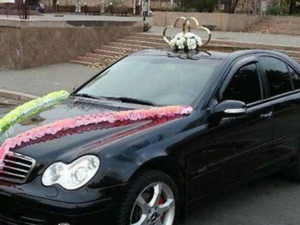 Black 06 Mercedes Wedding Transport Merc Car C180 - Image 1