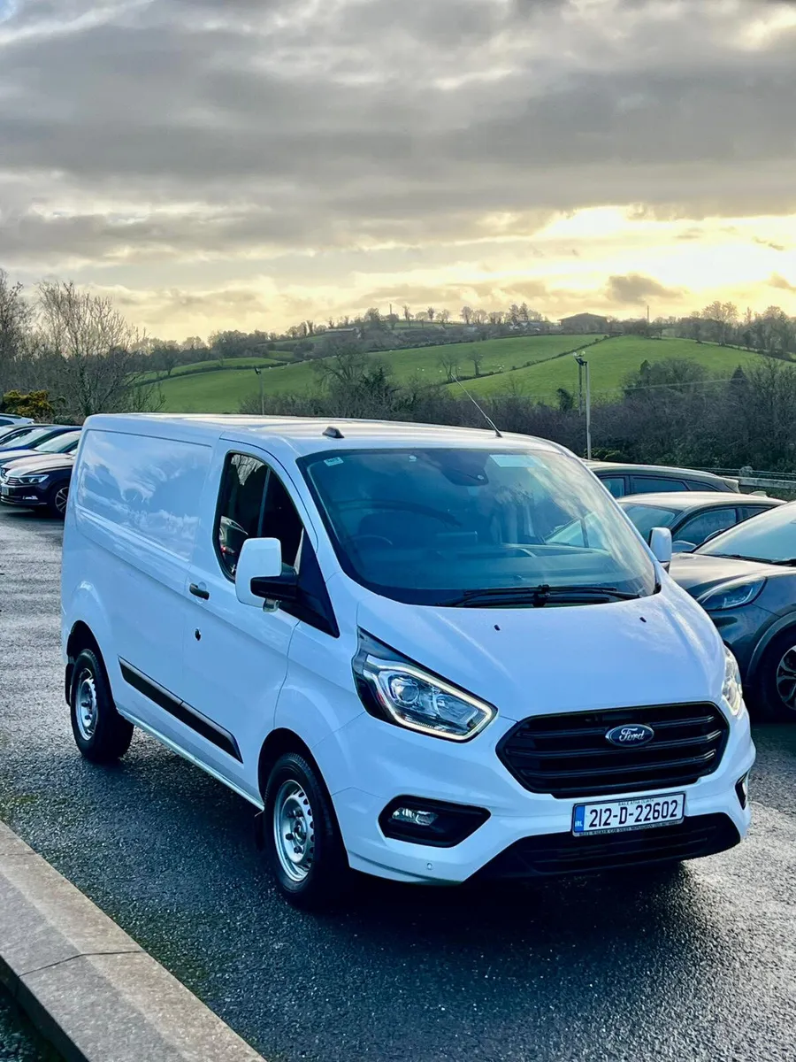 Ford Transit 2021 low low klms - Image 1