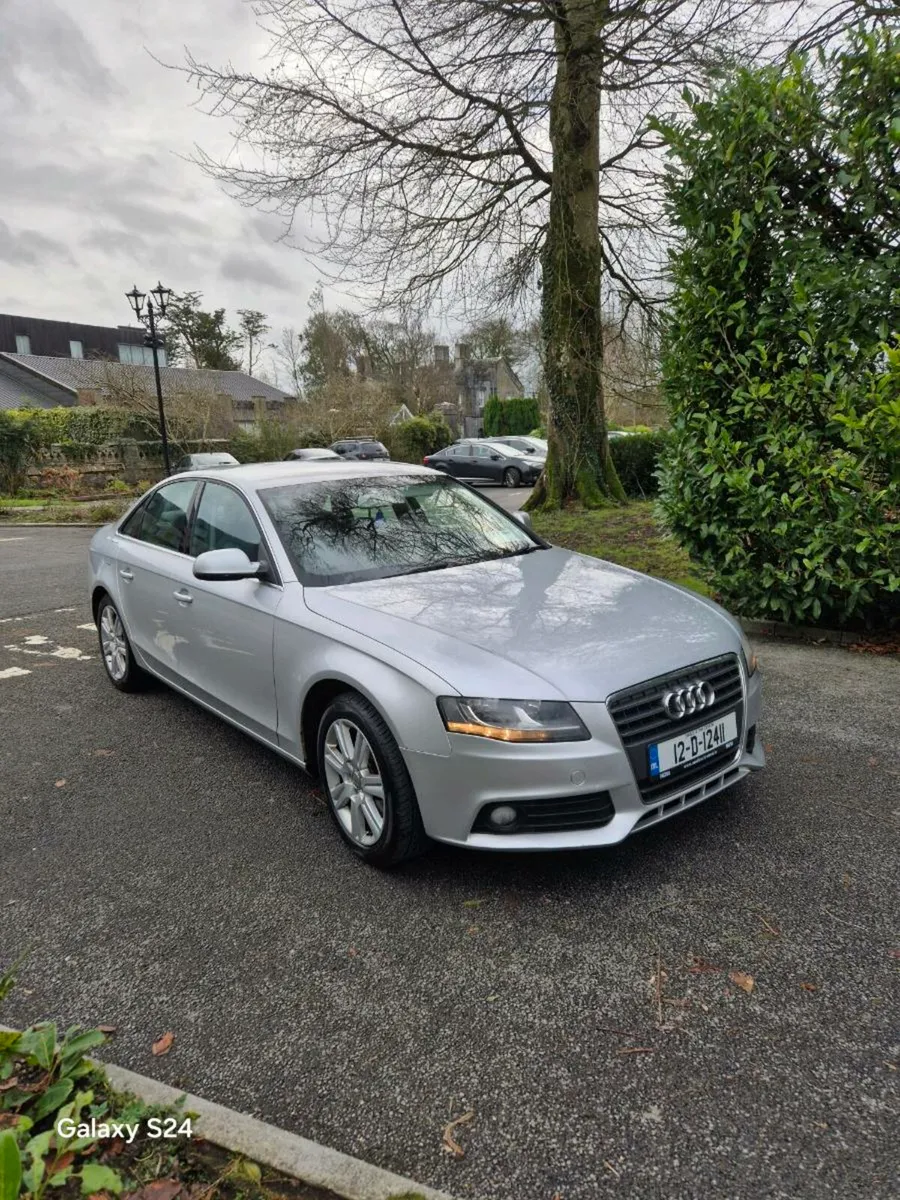 Audi  A4  Diesel  2012 - Image 2