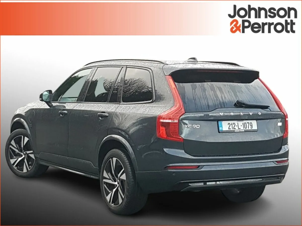 Volvo XC90 T8 390bhp R-Design AWD (360 Camera / Pa - Image 3