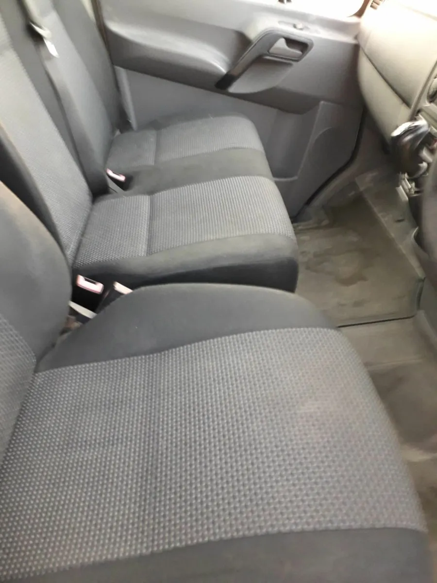 09 VOLKSWAGEN CRAFTER 2.5D €4750 - Image 2