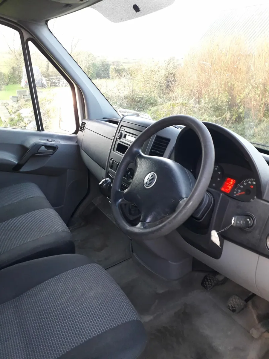 09 VOLKSWAGEN CRAFTER 2.5D €4750 - Image 3