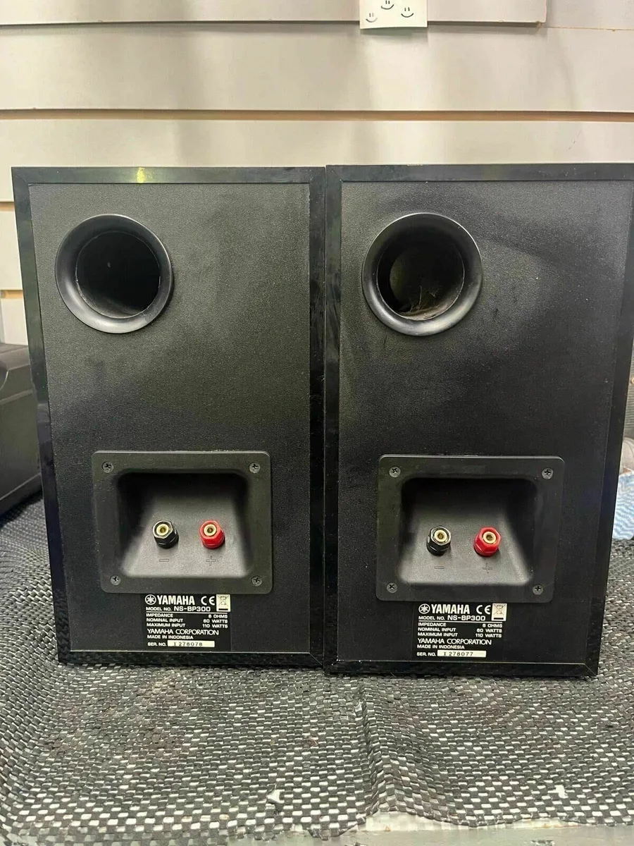 Yamaha Speaker Pair - Image 2