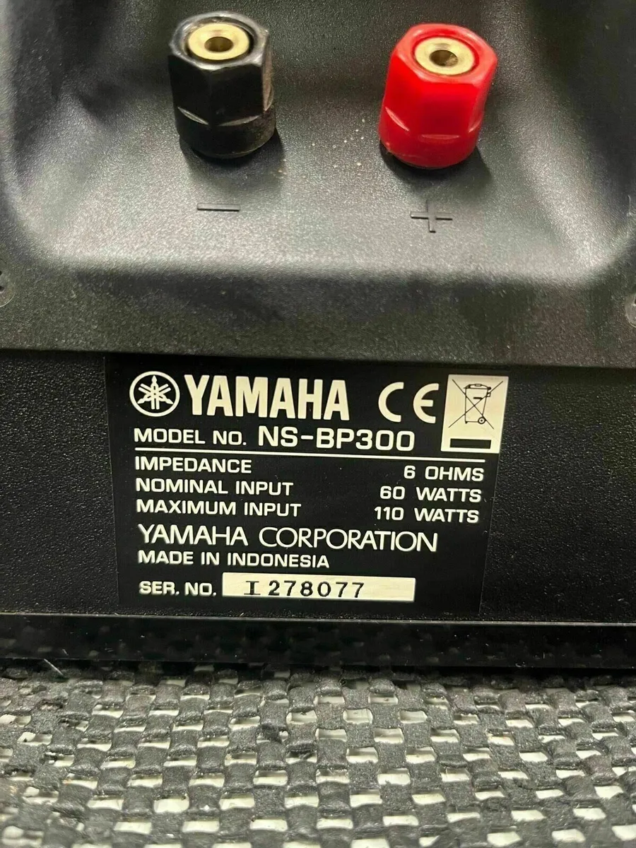 Yamaha Speaker Pair - Image 3