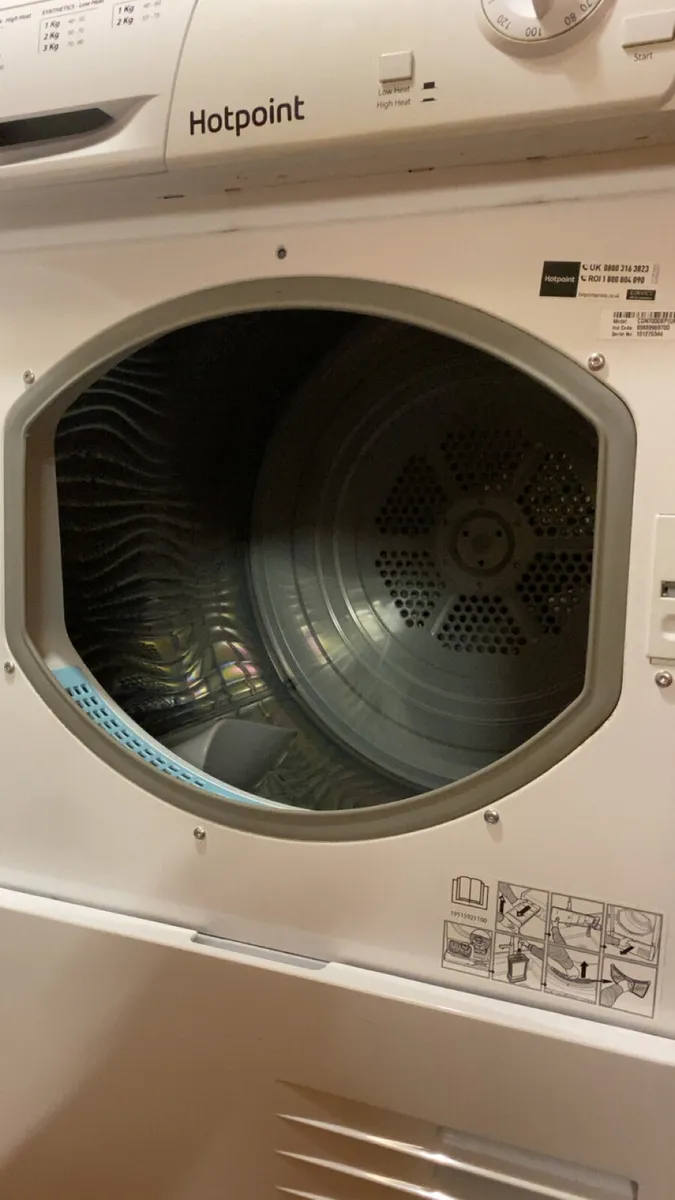 Hotpoint condenser tumble dryer - Image 2