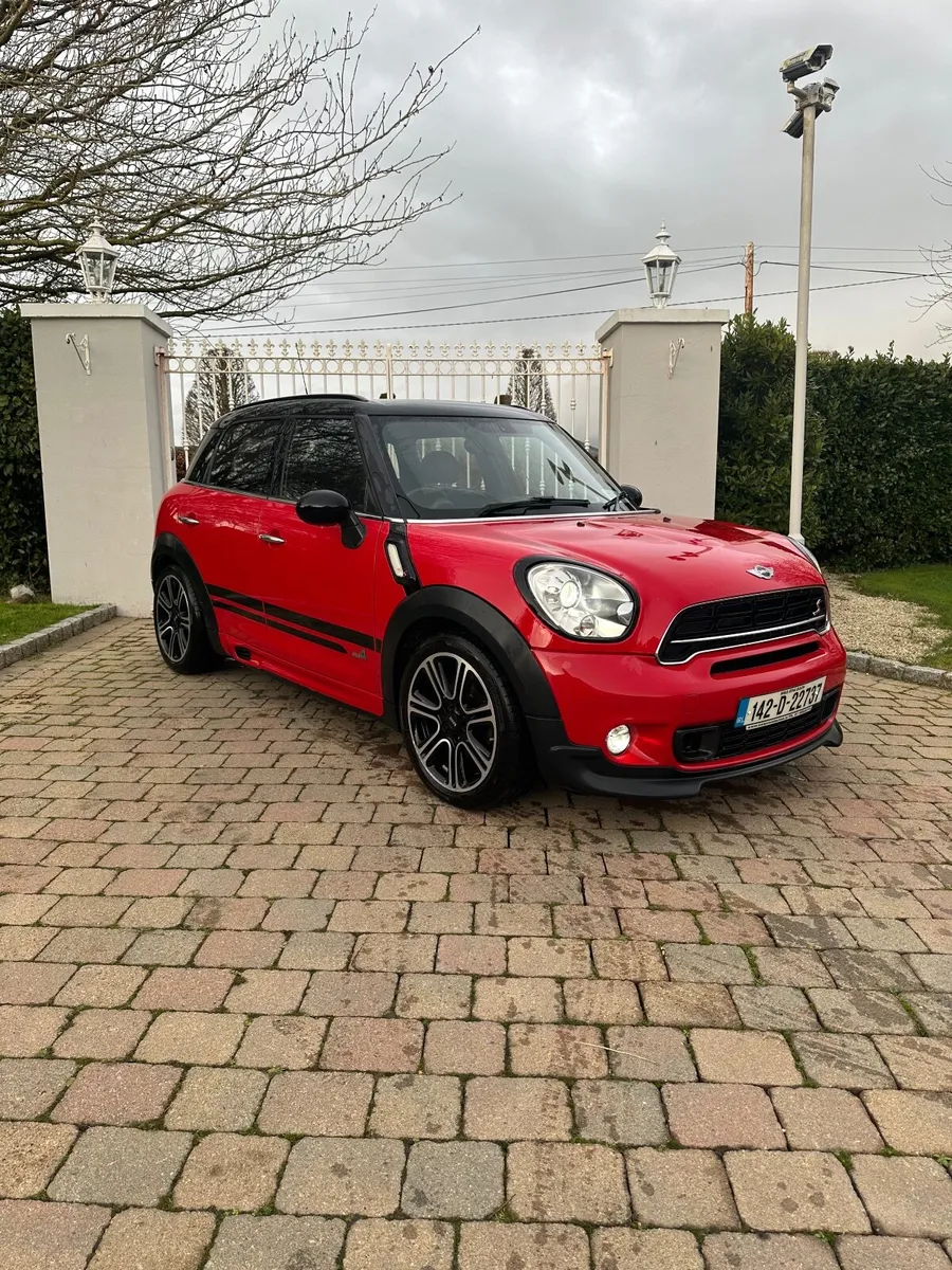 Mini Countryman John Cooper Works Top Spec - Image 2