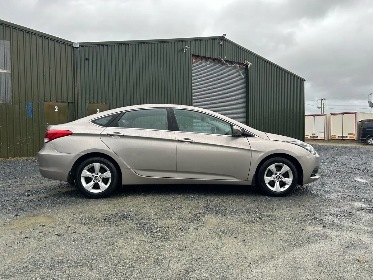 2017 Hyundai  i40 1.7 diesel - Image 3