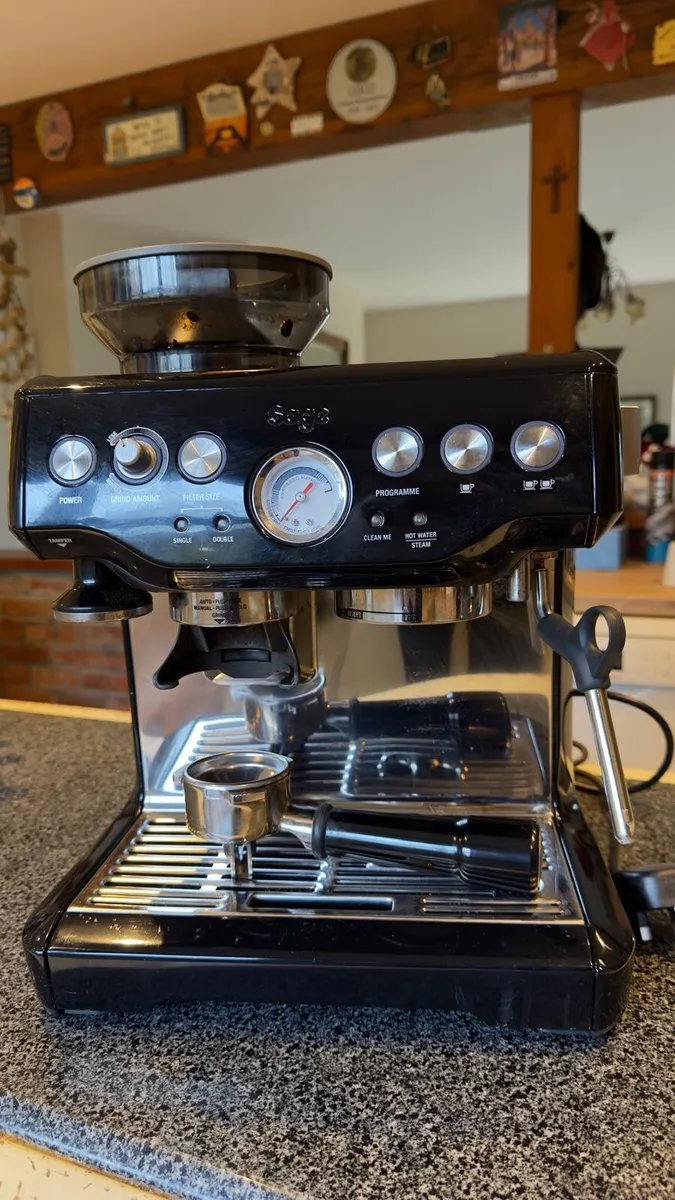 Sage Barista (BES875UK) Coffee Machine - Image 2