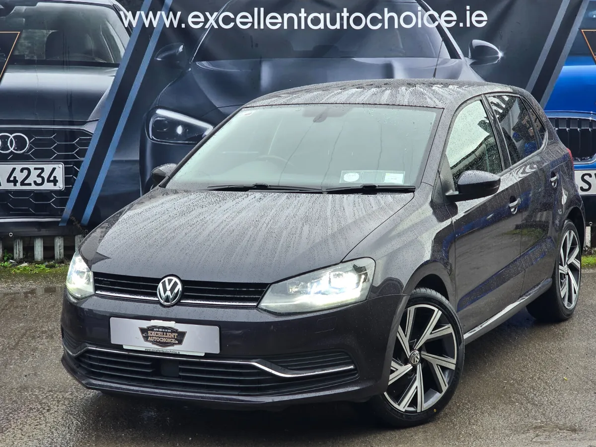 Volkswagen Polo 2015 1.2 AUTO LOUNGE SPEC. - Image 2