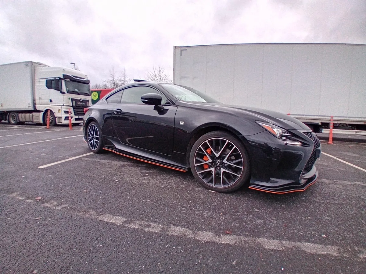 Lexus RC 2018 limited eddition black edition f spo - Image 3