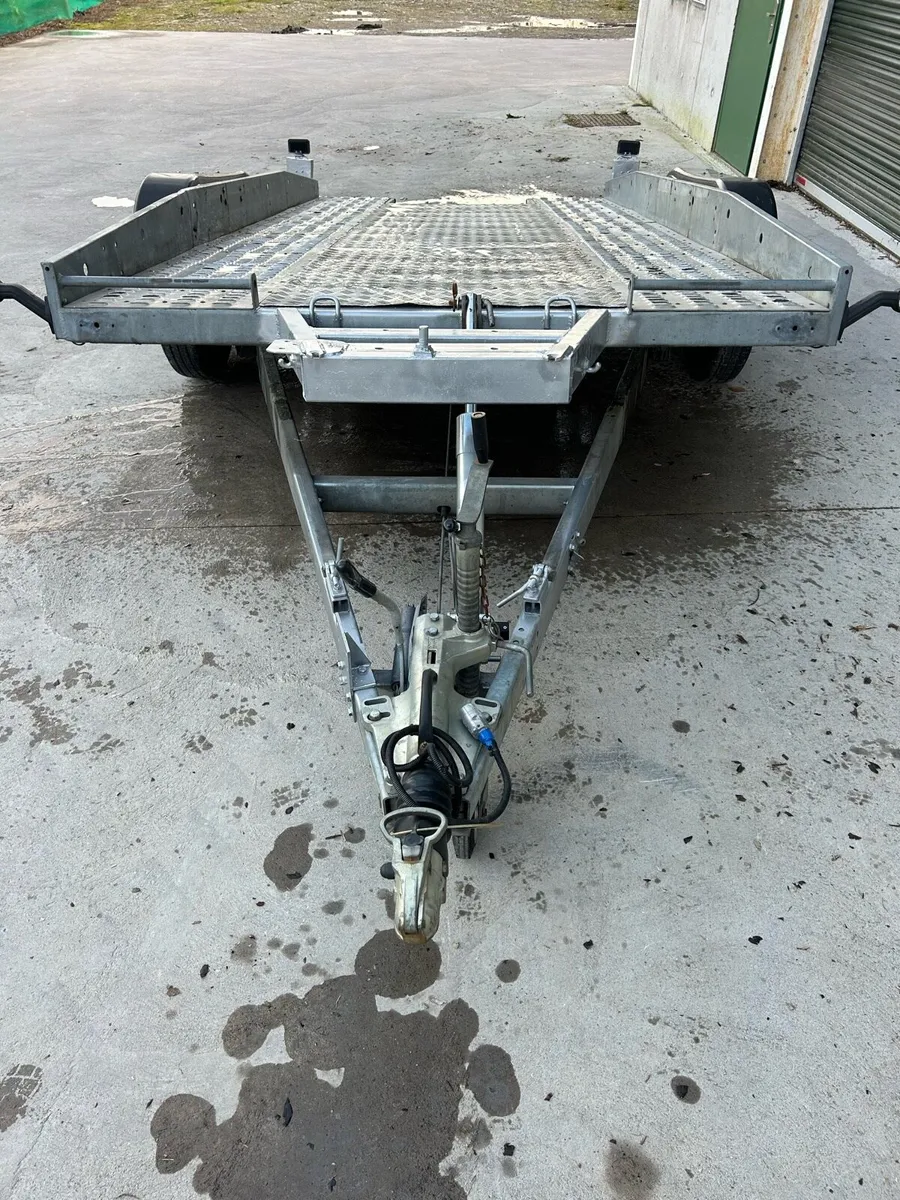 Car transporter - Image 3