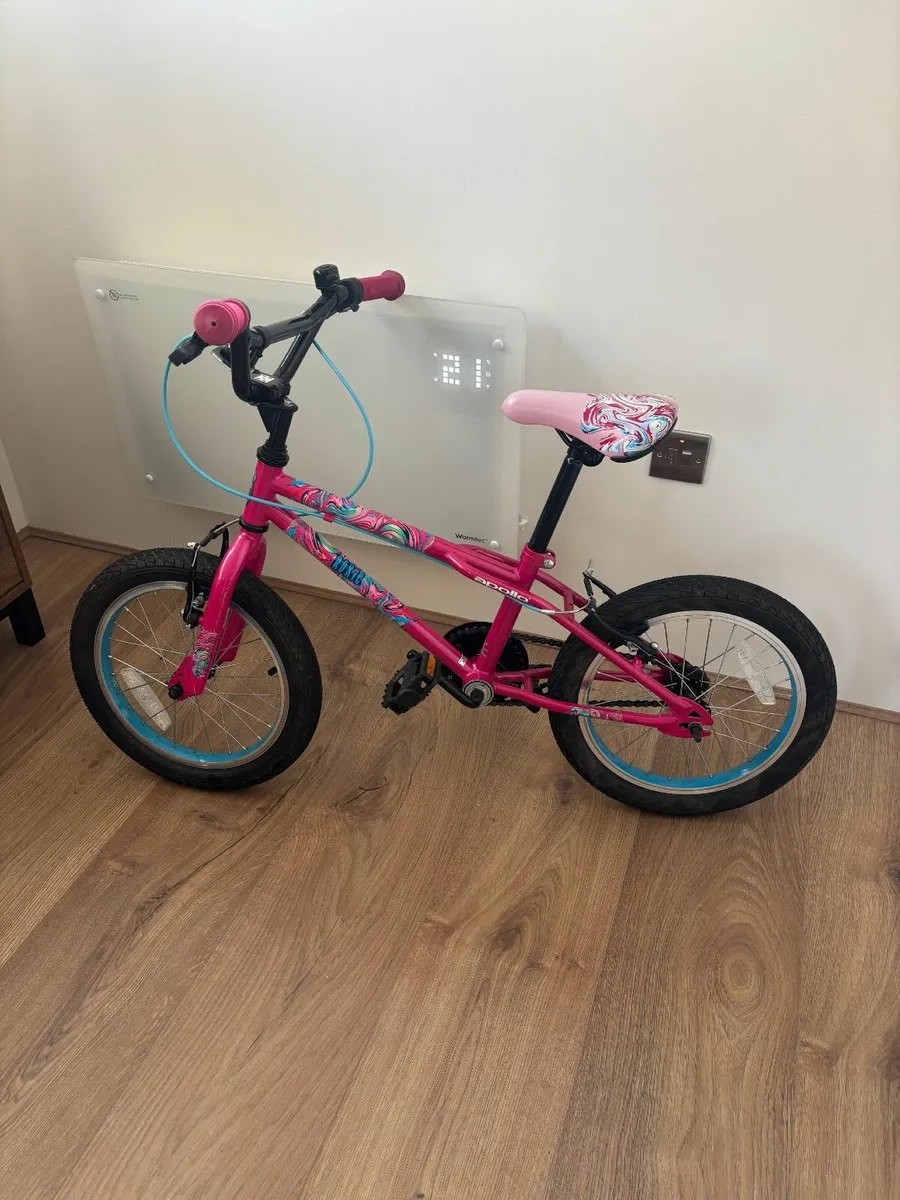 Halfords 16” Girls Bike – Excellent Condition - Image 1