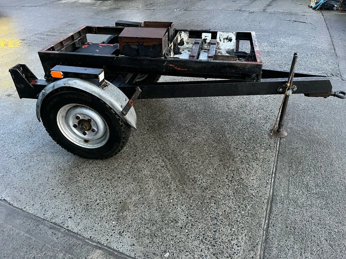 Trailer frame - Image 1