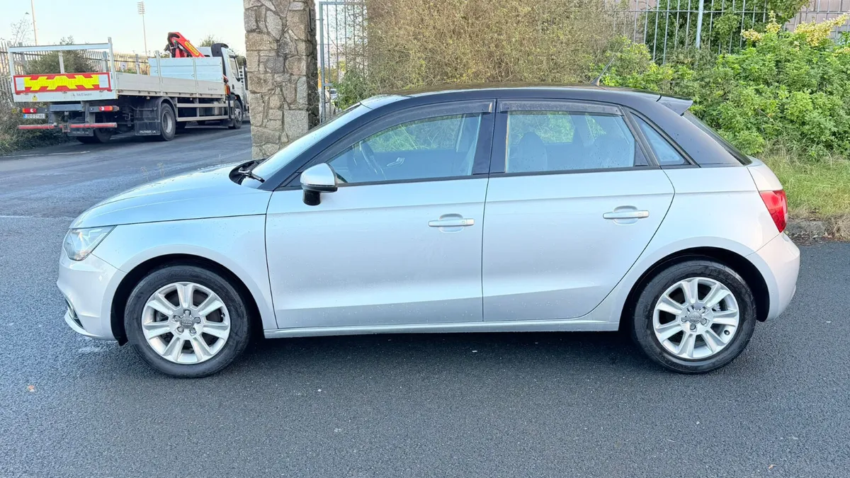 AUDI A1 2013 SILVER - Image 4