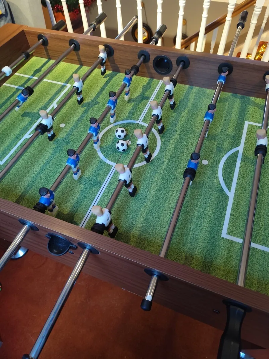 Foosball Table & Gaming Chairs - Image 2