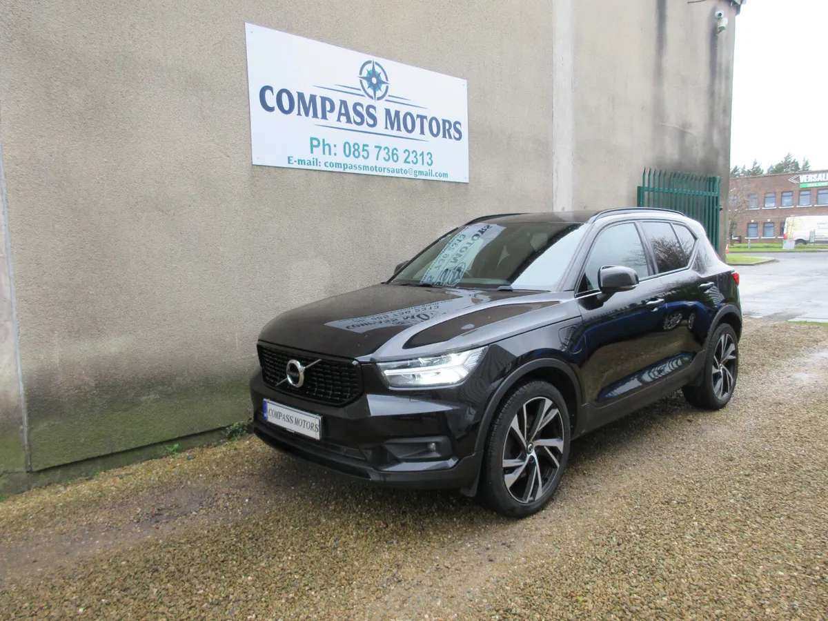 Volvo XC40 1.5 HYBRID T5 262 BHP GT - Image 3