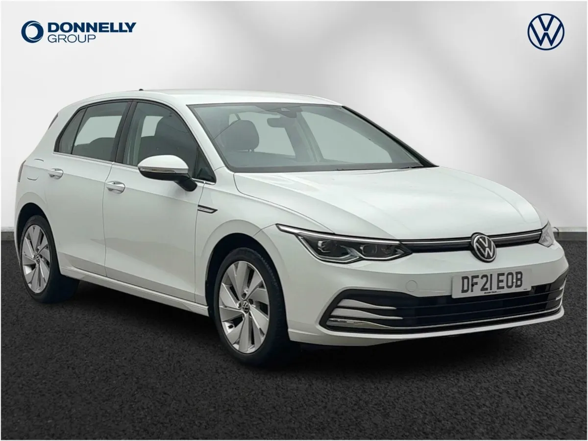 Volkswagen Golf Hatchback Style - Image 1