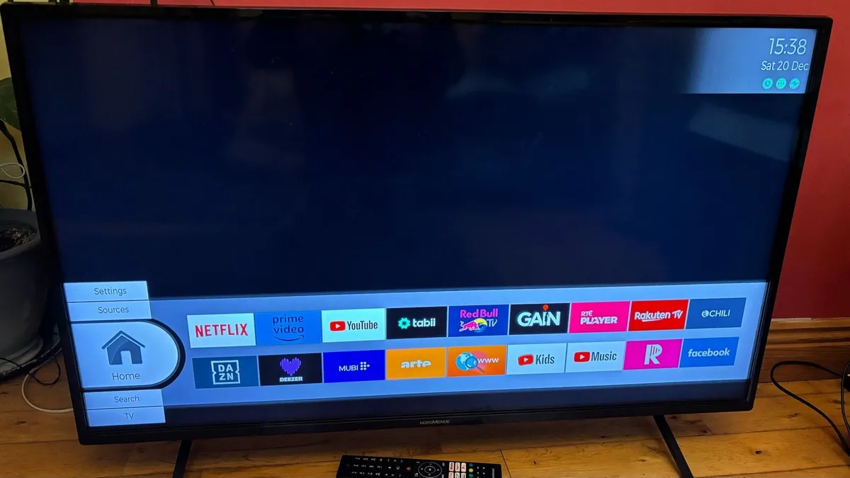43” 4K Smart TV - Image 2