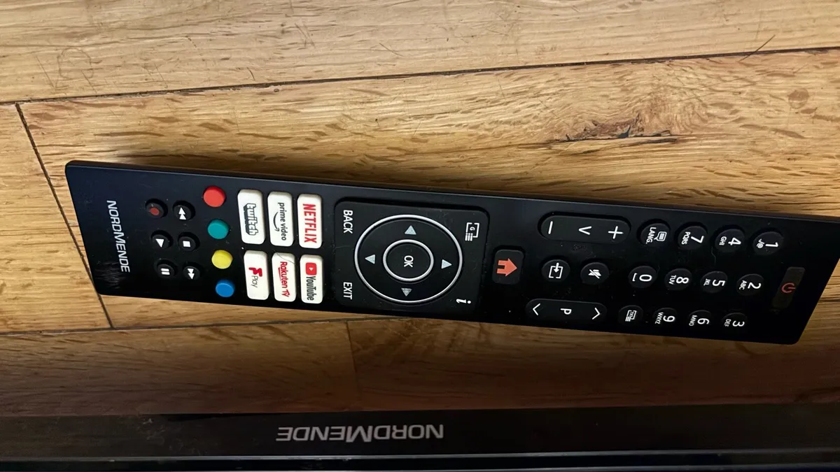 43” 4K Smart TV - Image 3