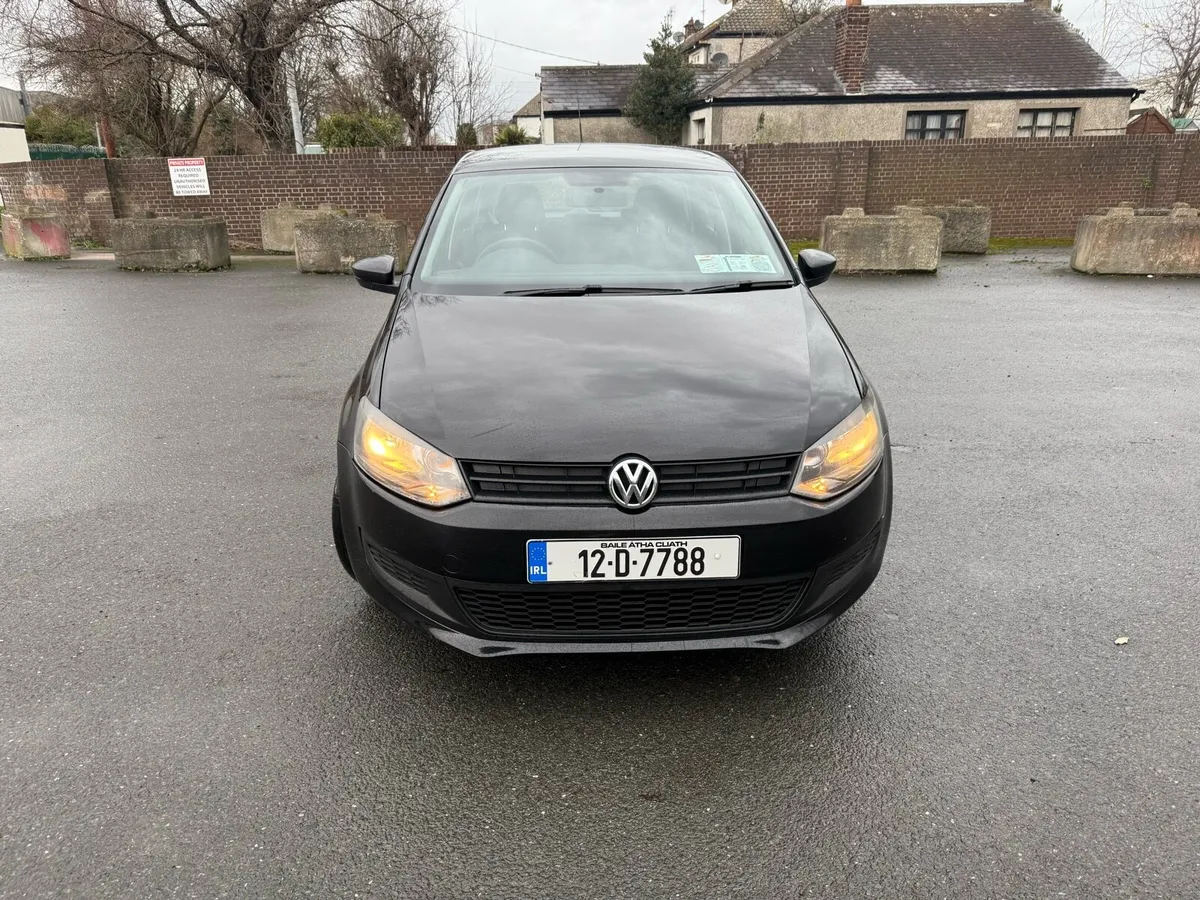 Volkswagen polo 2012 - Image 2
