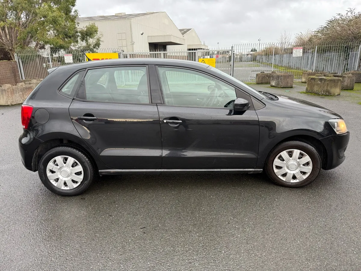 Volkswagen polo 2012 - Image 4