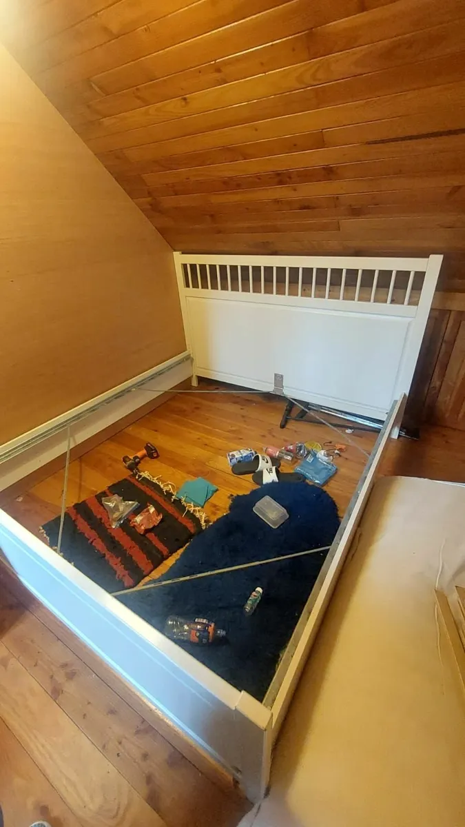 Kingsize IKEA bed - Image 3