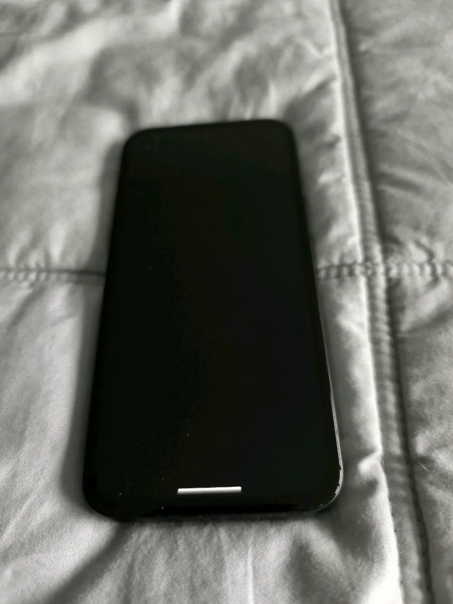 Google Pixel 8A - Image 1