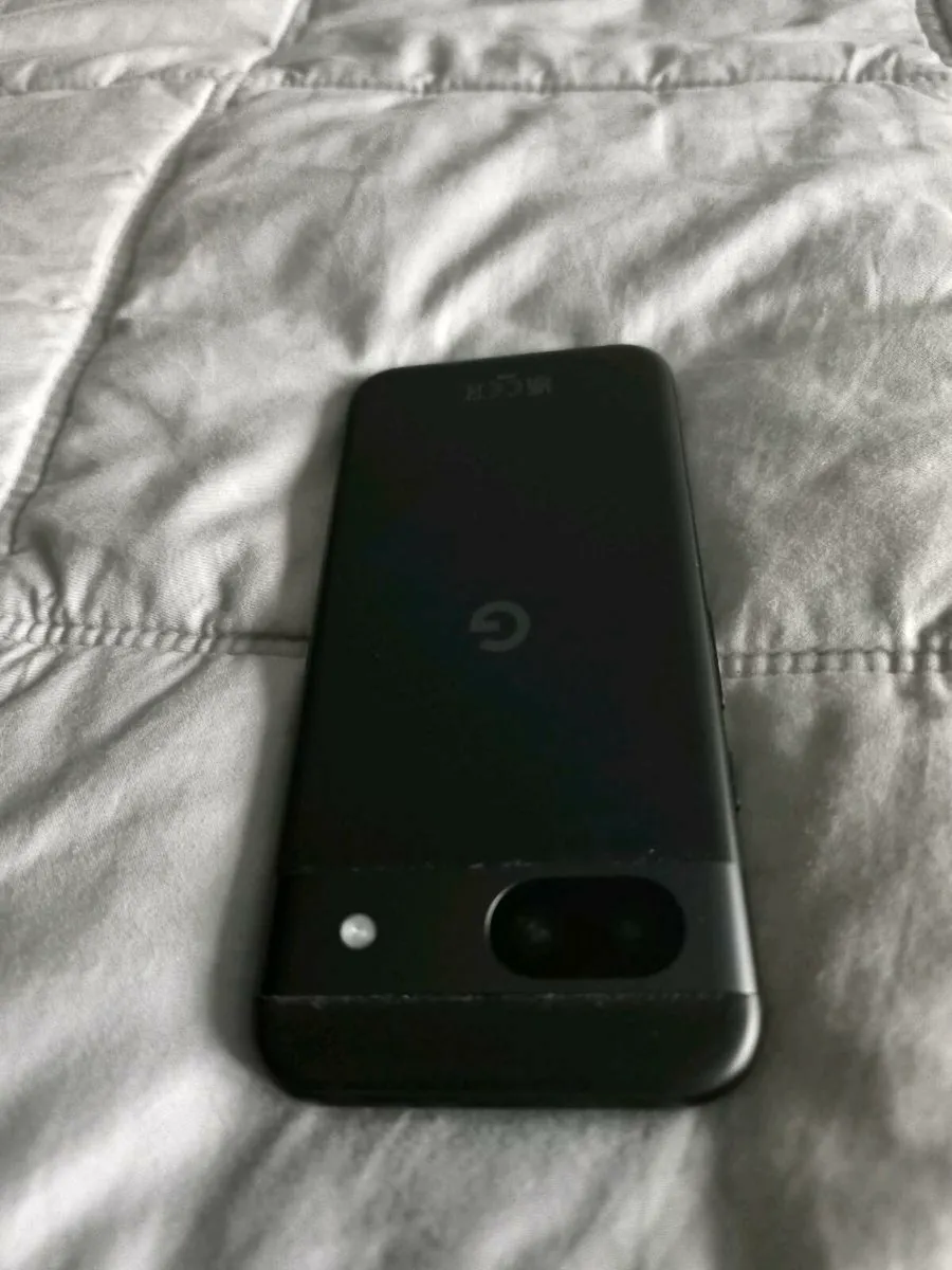 Google Pixel 8A - Image 2