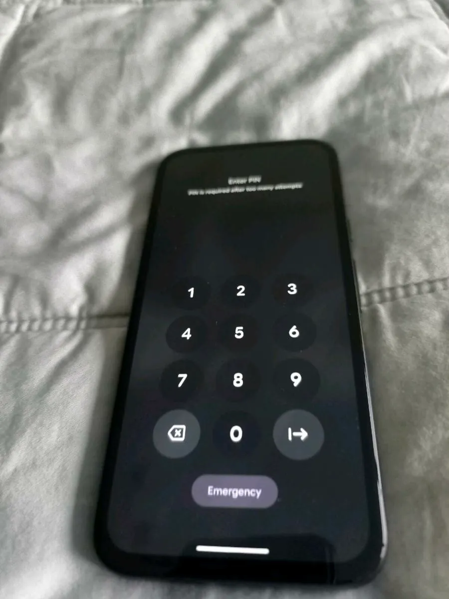 Google Pixel 8A - Image 3