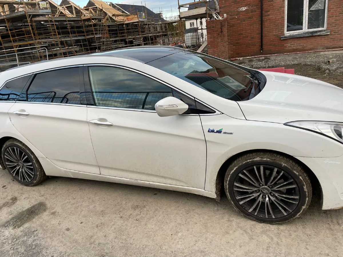 Hyundai I 40 - Image 1