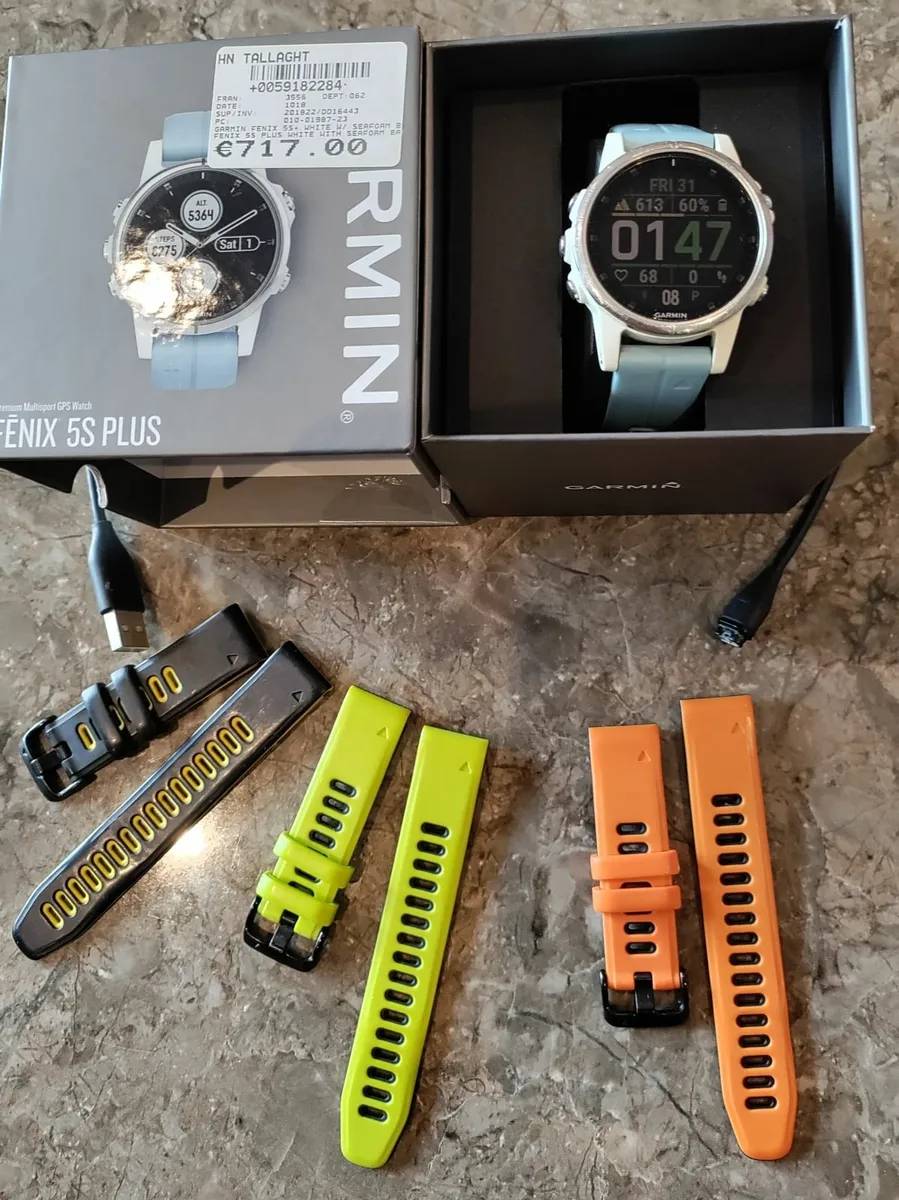 Garmin 5s Plus smartwatch - Image 1