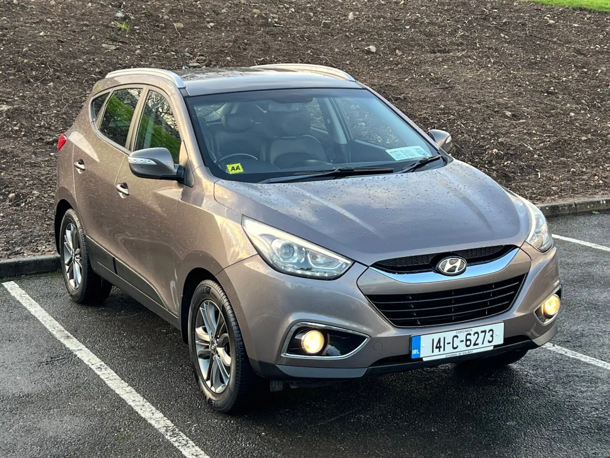 HYUNDAI iX35 NCT & TAX - Image 2