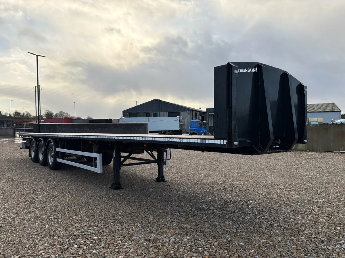 Robinson Platform Flat - Image 1