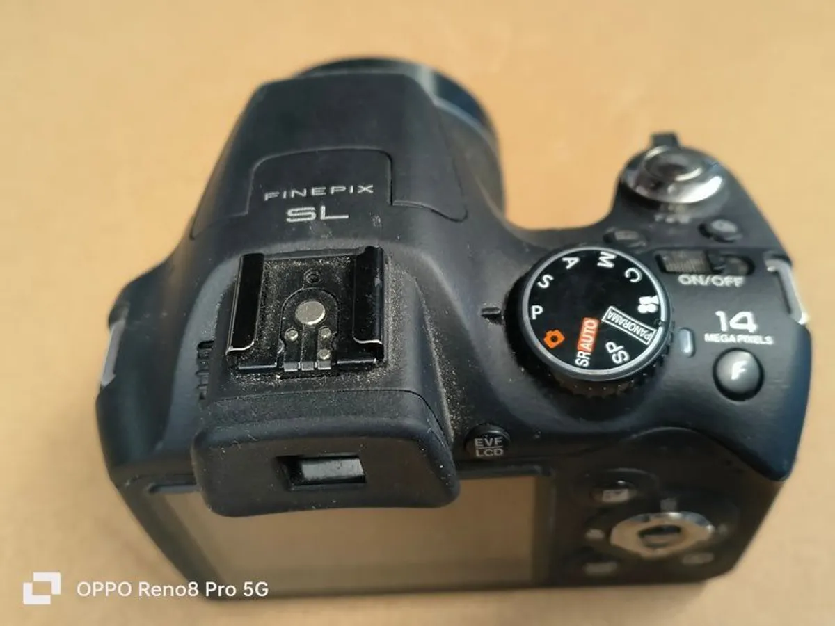 Finepix SL245 Digital Camera Fuji 24x Zoom Bridge Photography Compact - Image 4