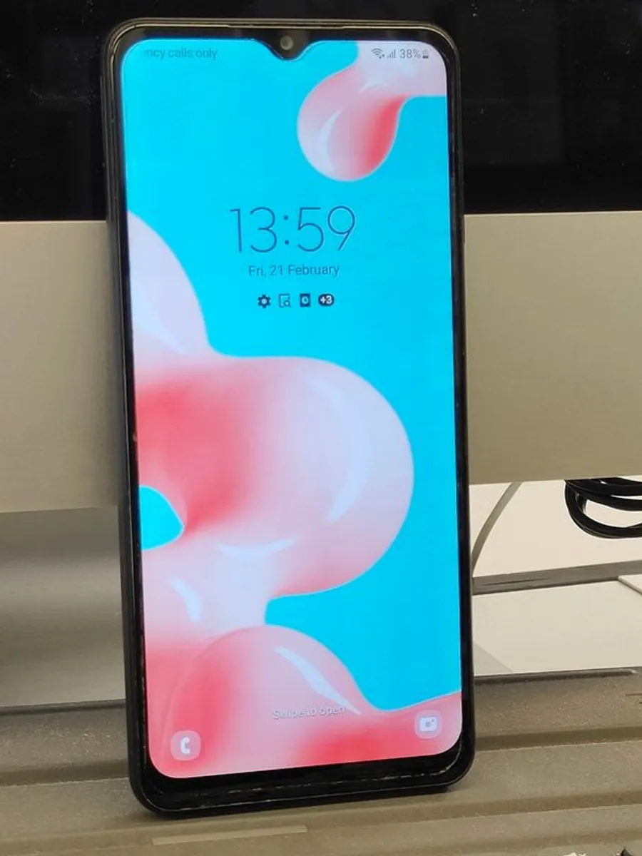 Samsung Galaxy A12 64GB Dual Sim Unlocked Excellent - Image 2