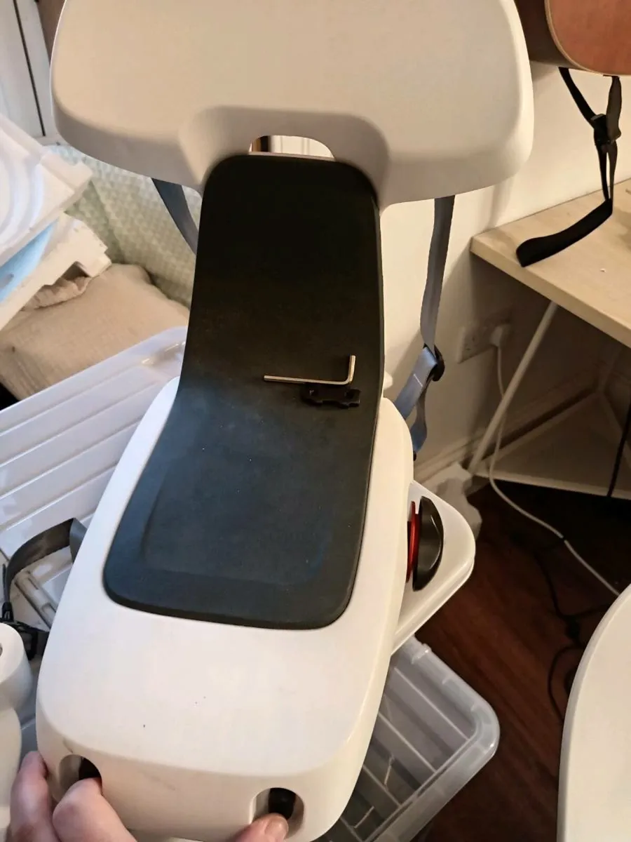 Bike child rear seat - Image 3