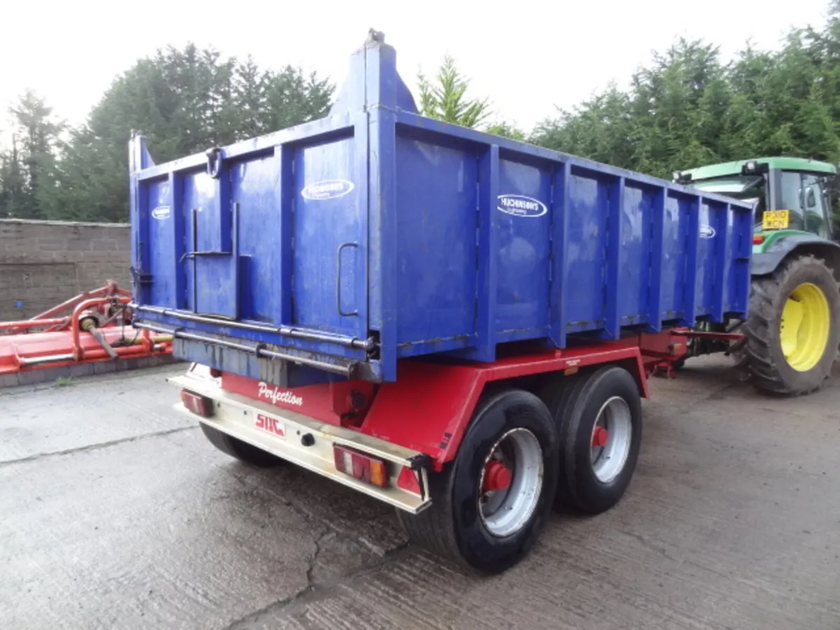 Tipping Dump Trailer With Mini Super Singles - Image 4