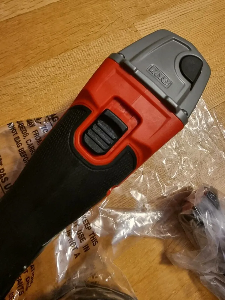 Milwaukee M18 Fuel Angle Grinder Body - Image 4