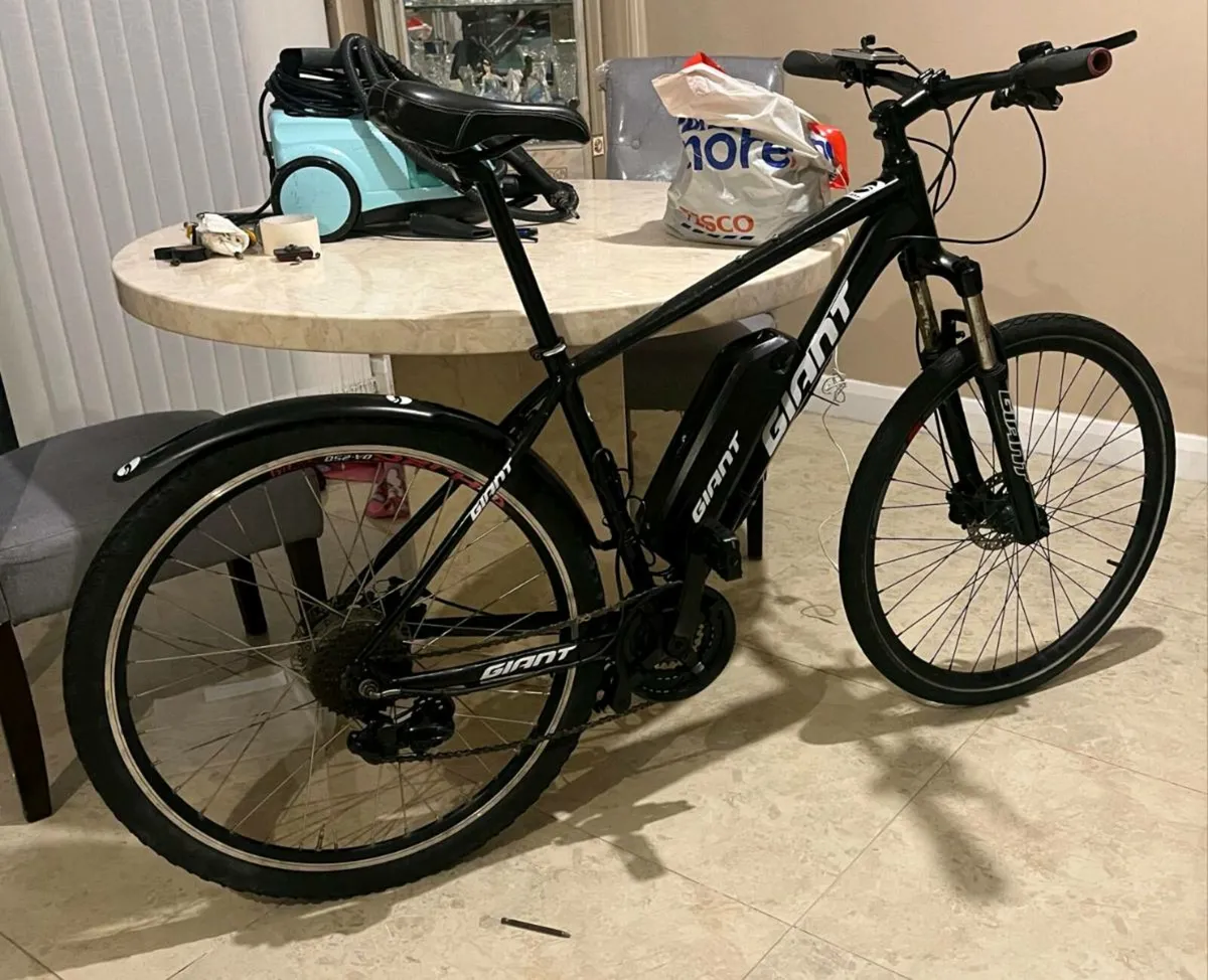 ADULTS GIANT ATX ELECTRIC BIKE 20" FRAME HYDRAULIC - Image 4