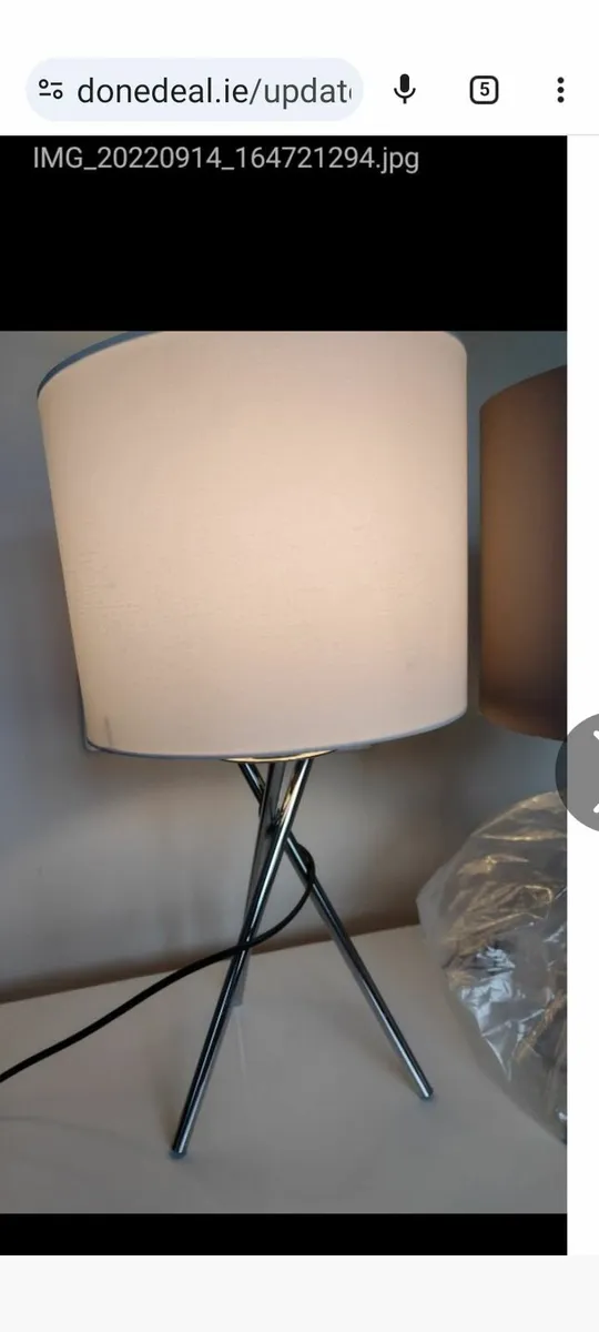 New chrome tripod table lamp/bedside lamp - Image 2